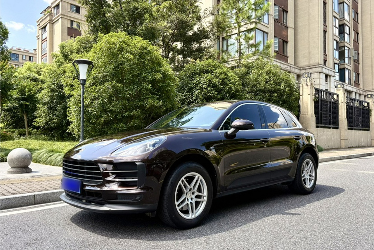 2018 Macan 2.0T
