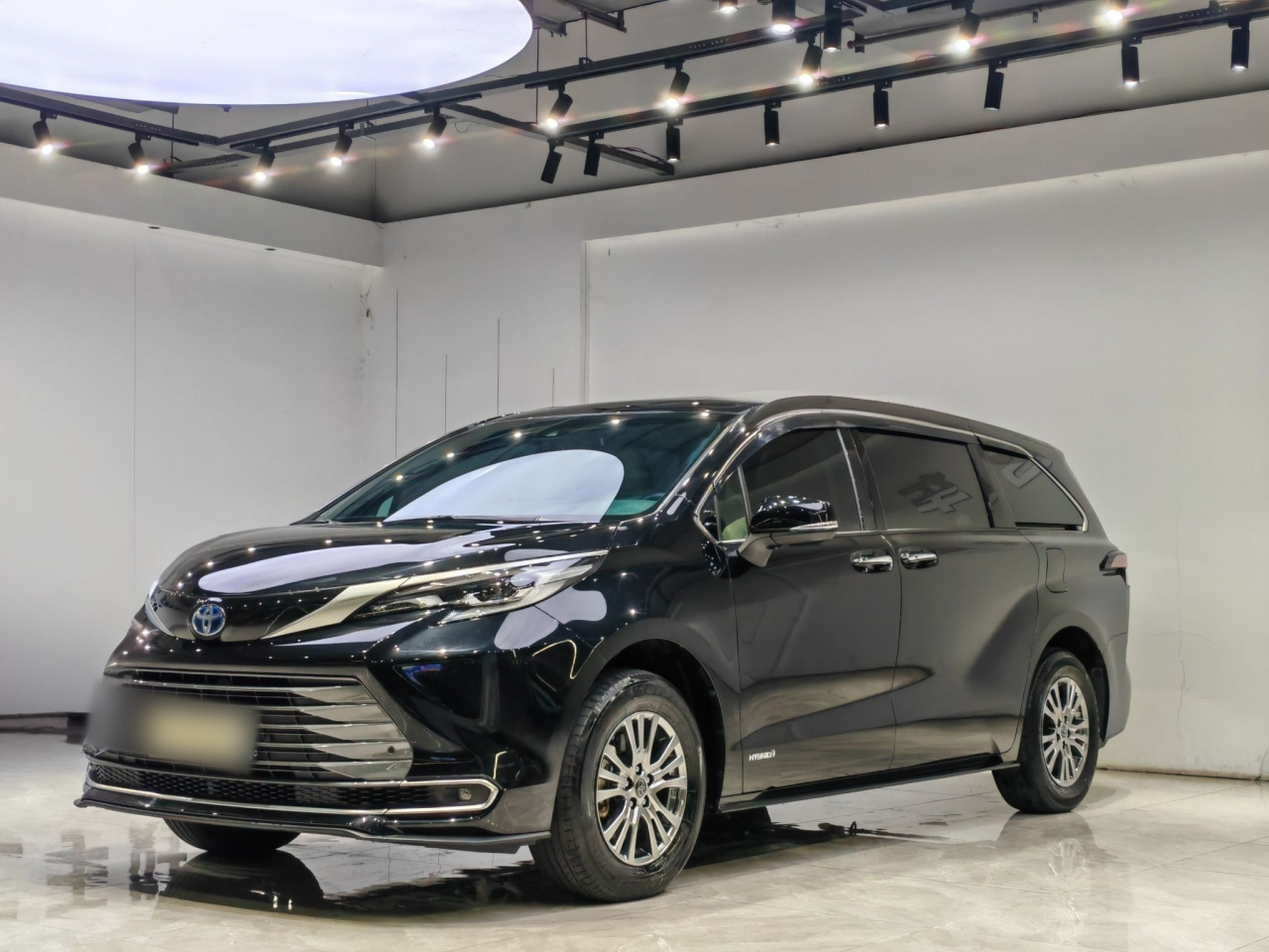 Sienna 2021 2.5L Hybrid Luxury