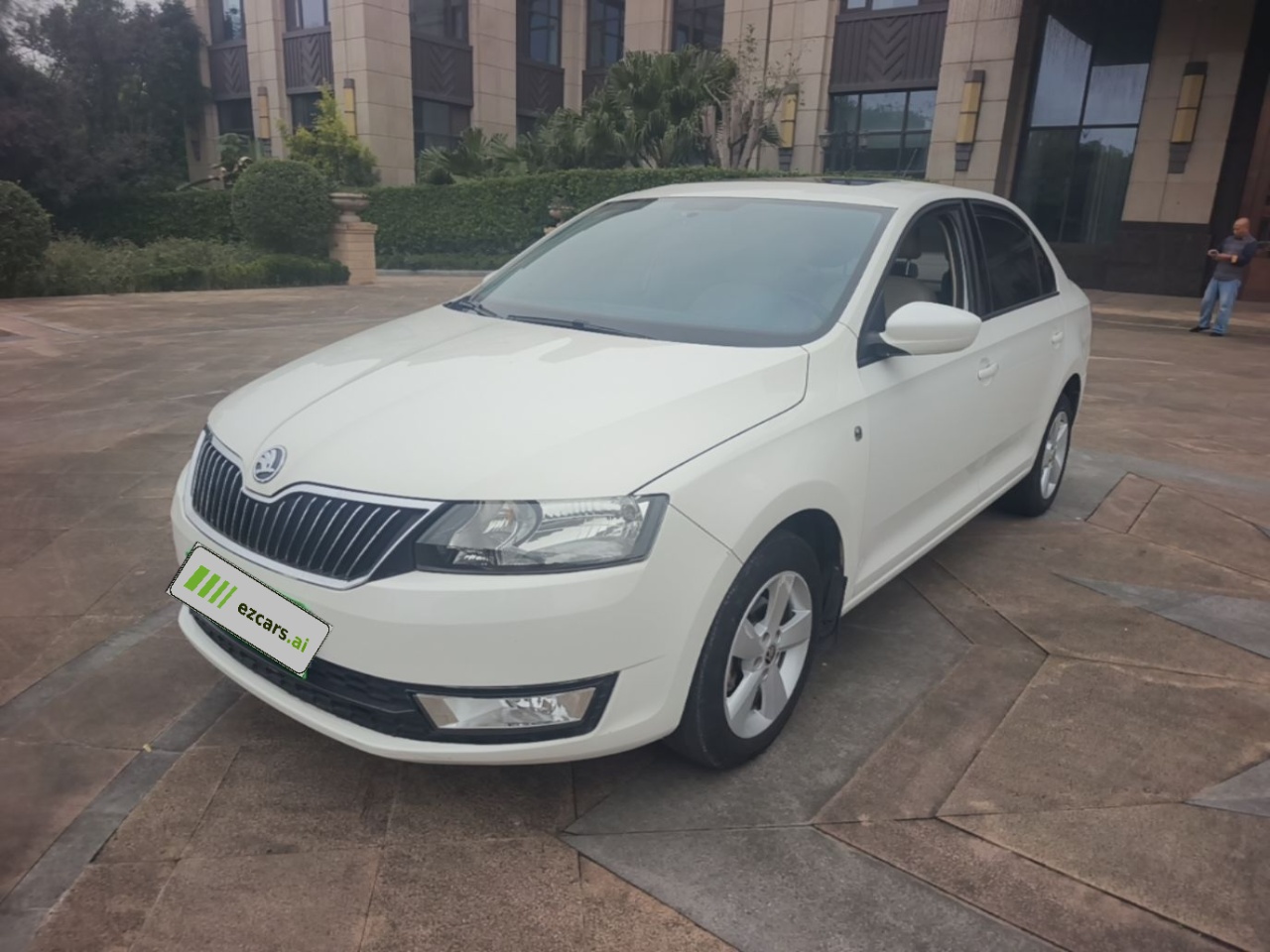 Rapid 2015 1.6L AT