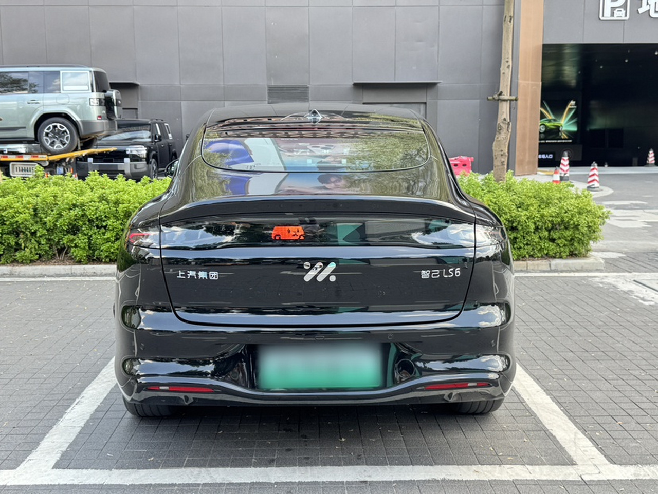 IM Motors LS6 2026 EREV 66 Max+ photo 4