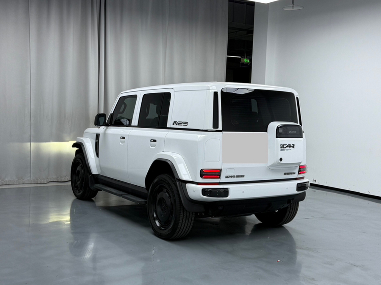 iCAR-Class V23 2026 401 RWD-Class Sport photo 4