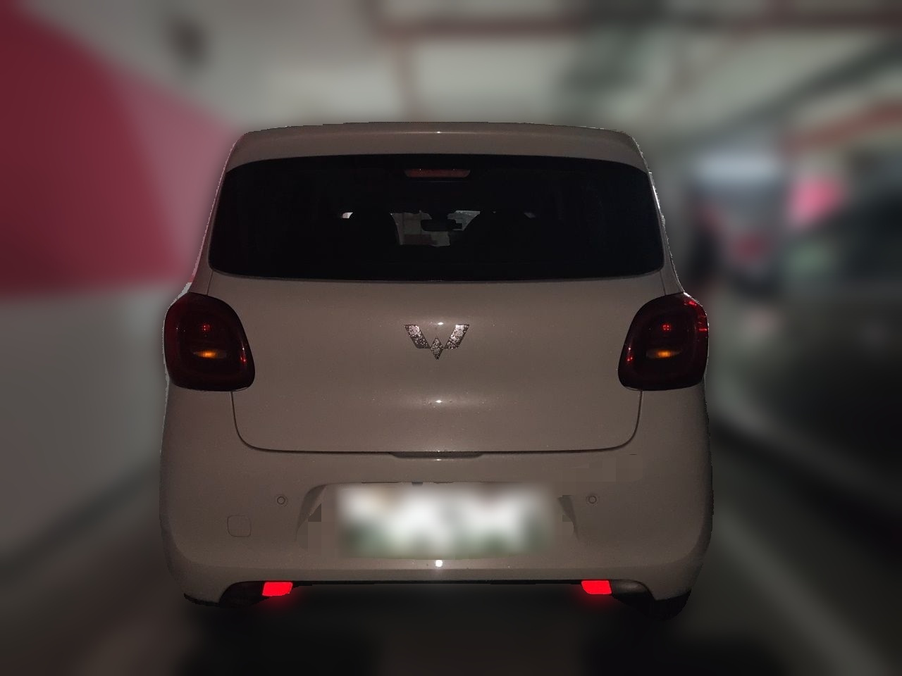 Hongguang MINIEV 2025 4th Gen 4-Door photo 3