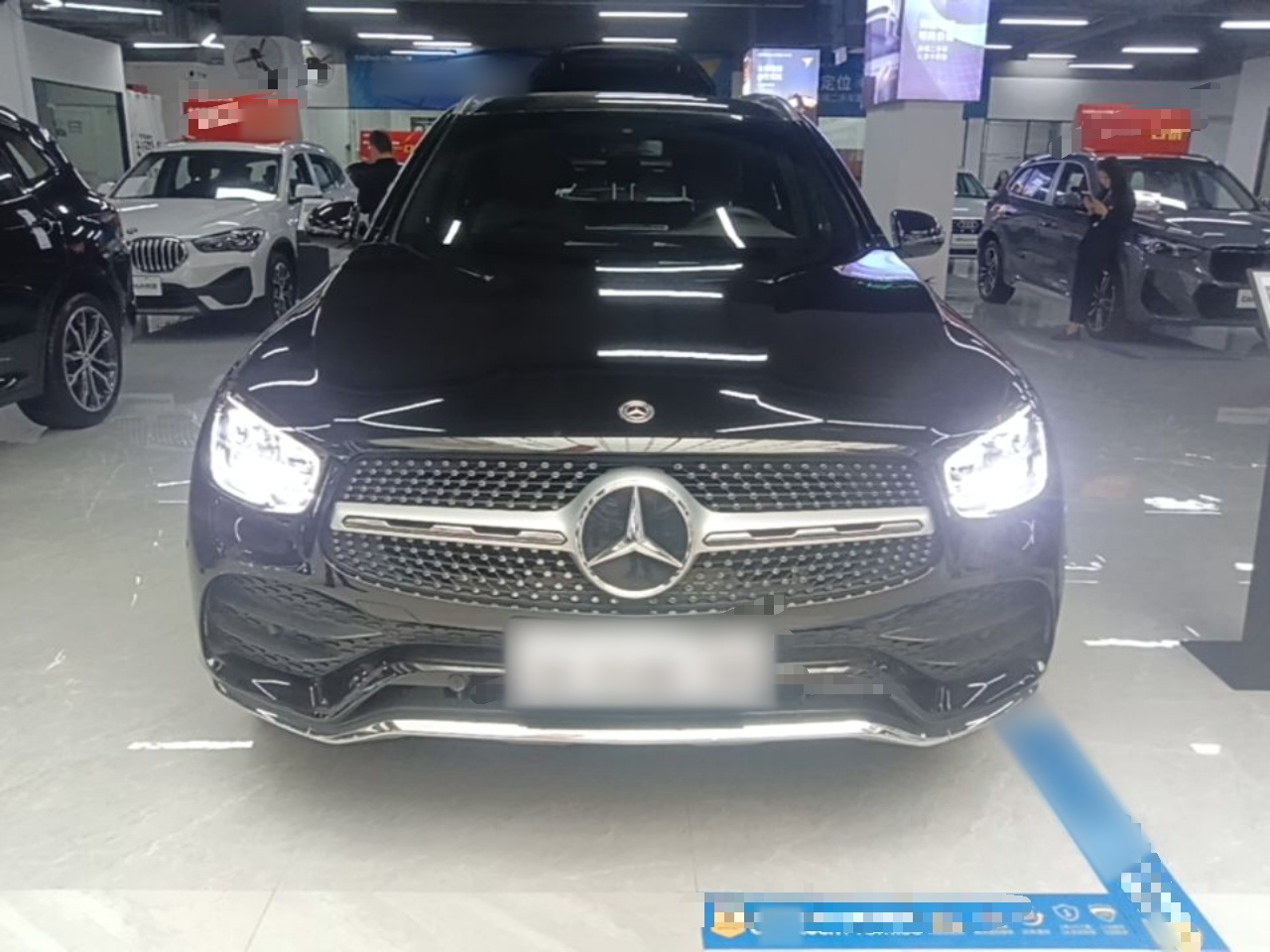 GLC 2022 Facelift GLC 260 L 4MATIC Luxury photo 2