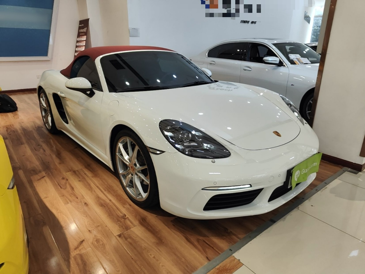 718 2022 Boxster 2.0T photo 5