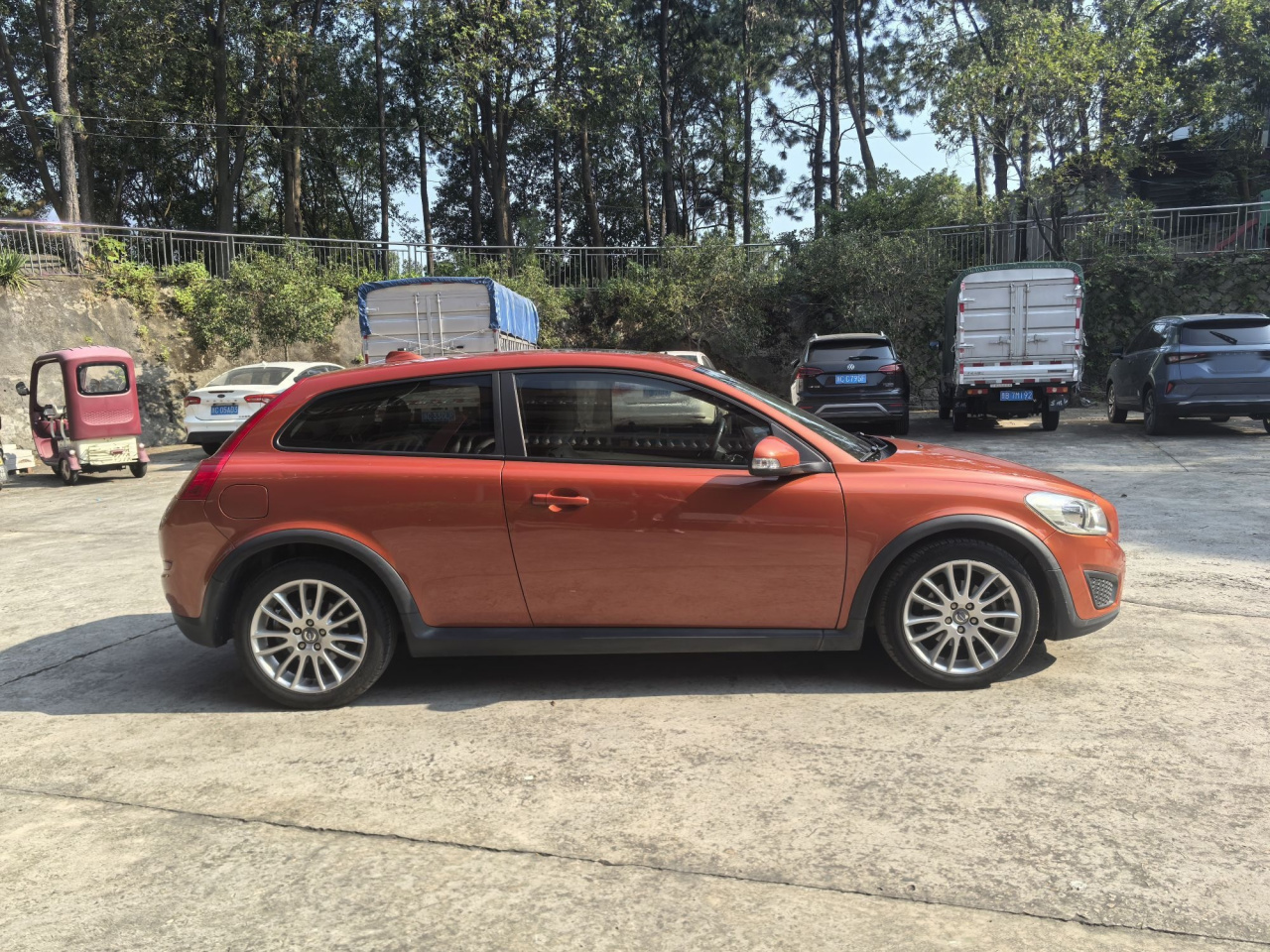 C30 2012 2.0L Aktiv photo 3