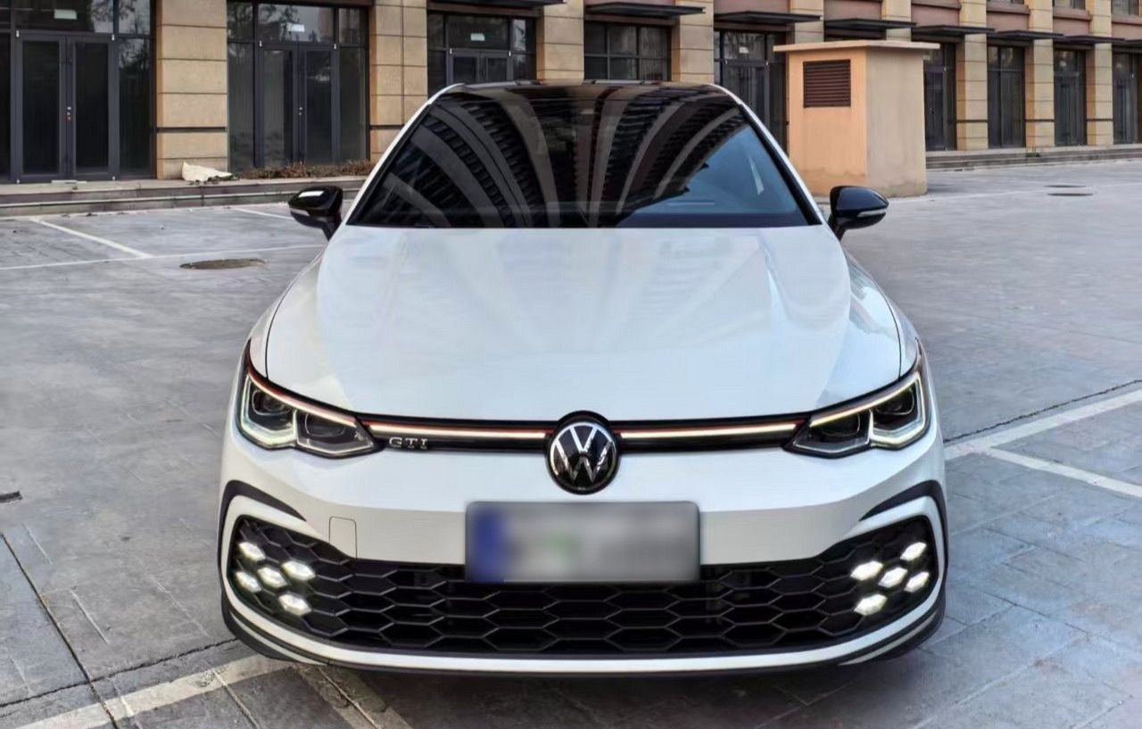 Golf GTI 2021 Facelift 380TSI DSG GTI photo 3