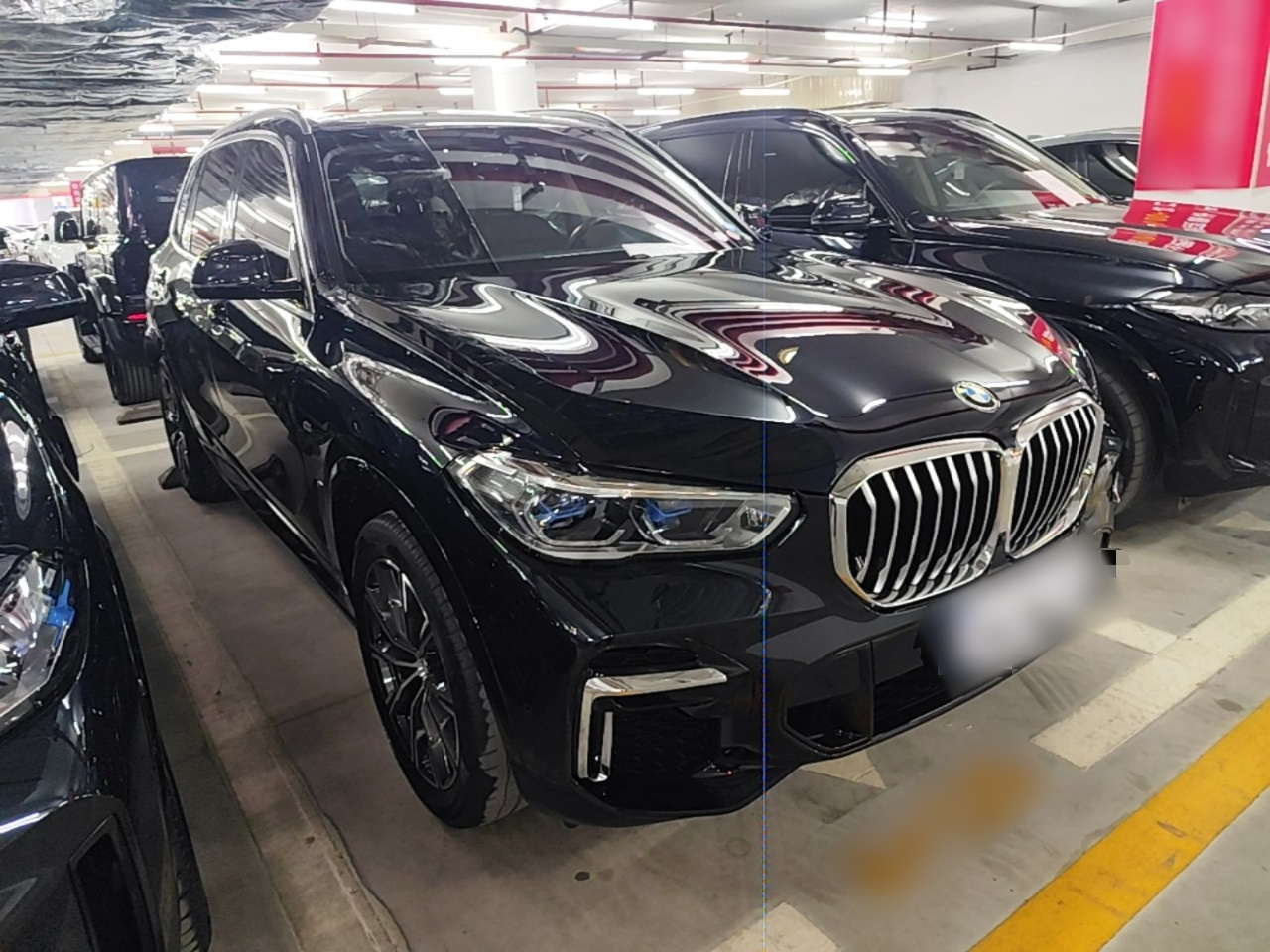 X5 2022 Facelift xDrive 30Li Exclusive M Sport Package photo 3