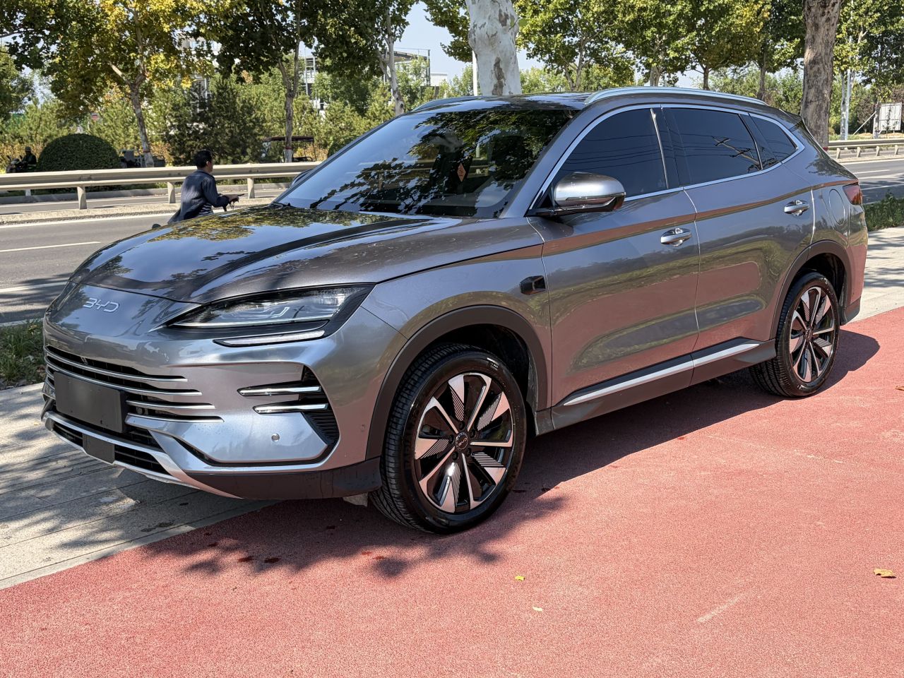 Song PLUS EV 2025 DM-i ADAS 112KM Premium