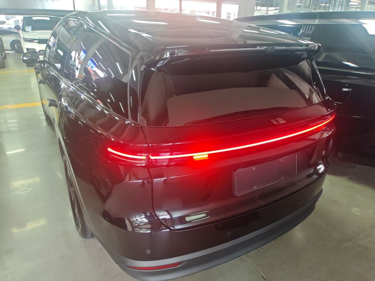 Li Auto i8 2025 Standard photo 5