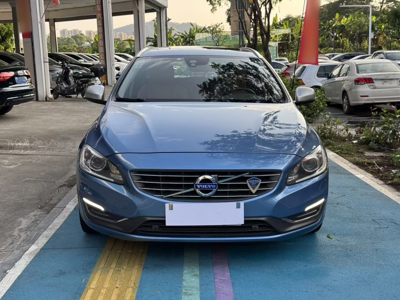 V60 2015 T5 photo 3
