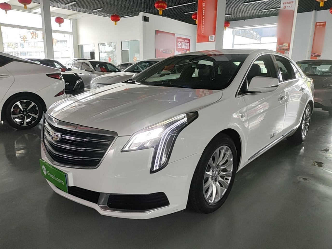 XTS 2018 28T Tech