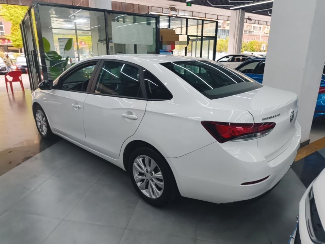 Excelle 2021 Facelift Classic 1.5L AT Elite photo 4