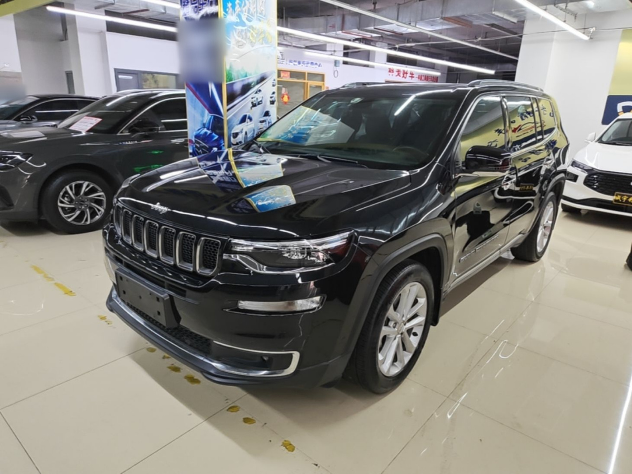 Grand Commander 2020 2.0T RWD Elite