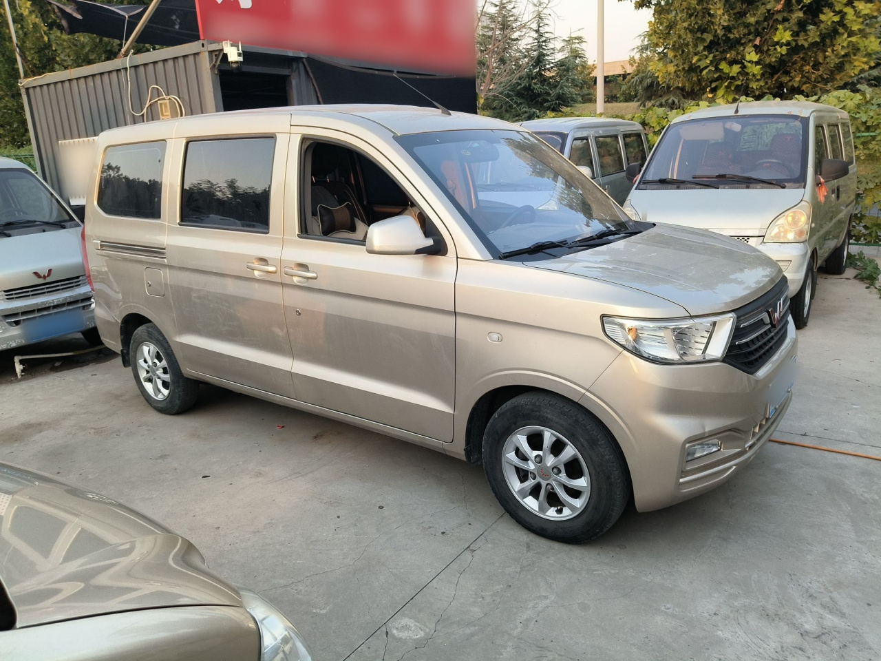 Wuling Hongguang V 2019 1.5L Standard L2B photo 4