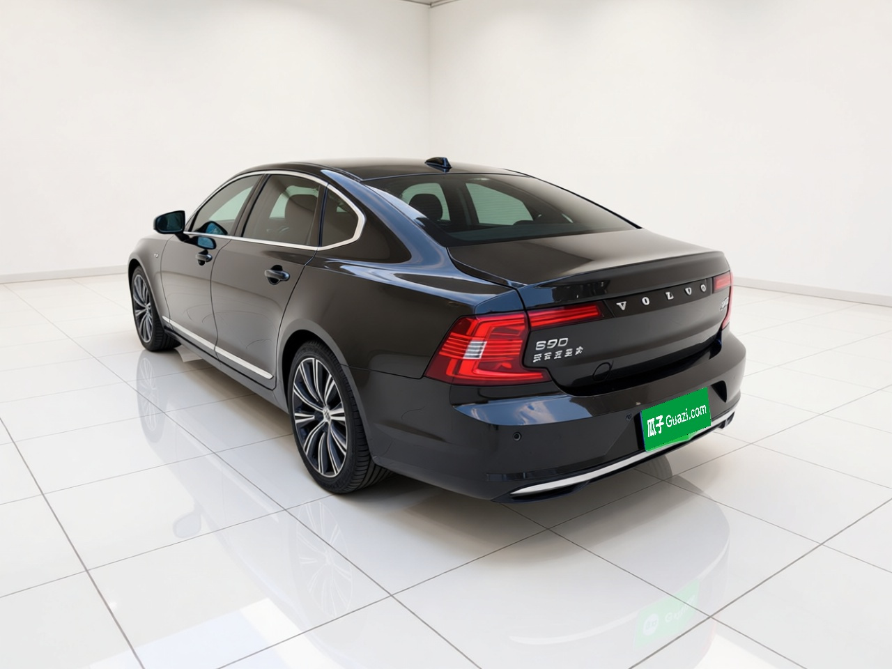S90 2023 B5 Luxury photo 3
