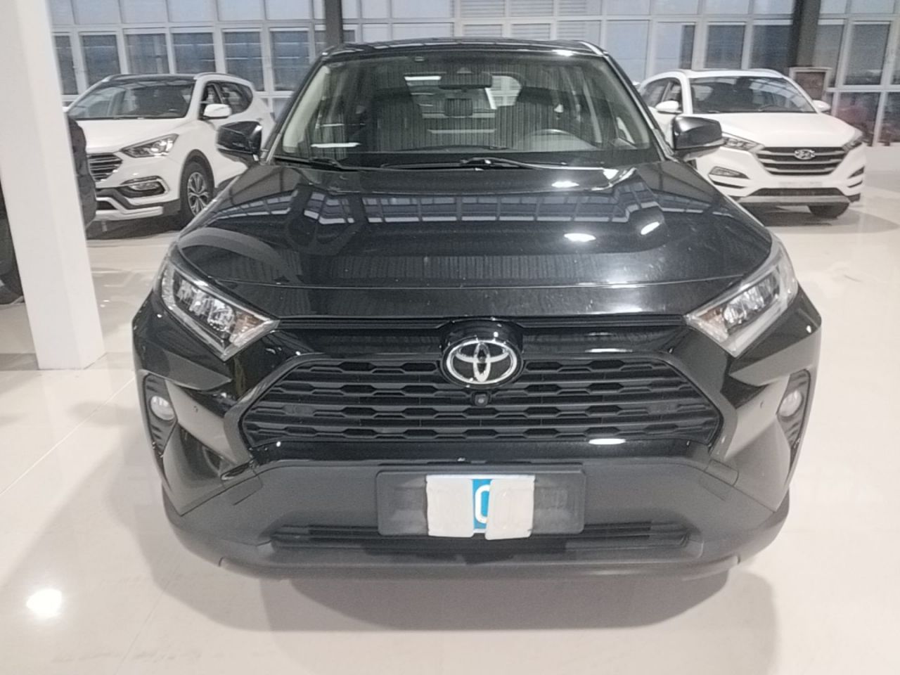 RAV4 2022 2.0L CVT RWD Plus photo 2