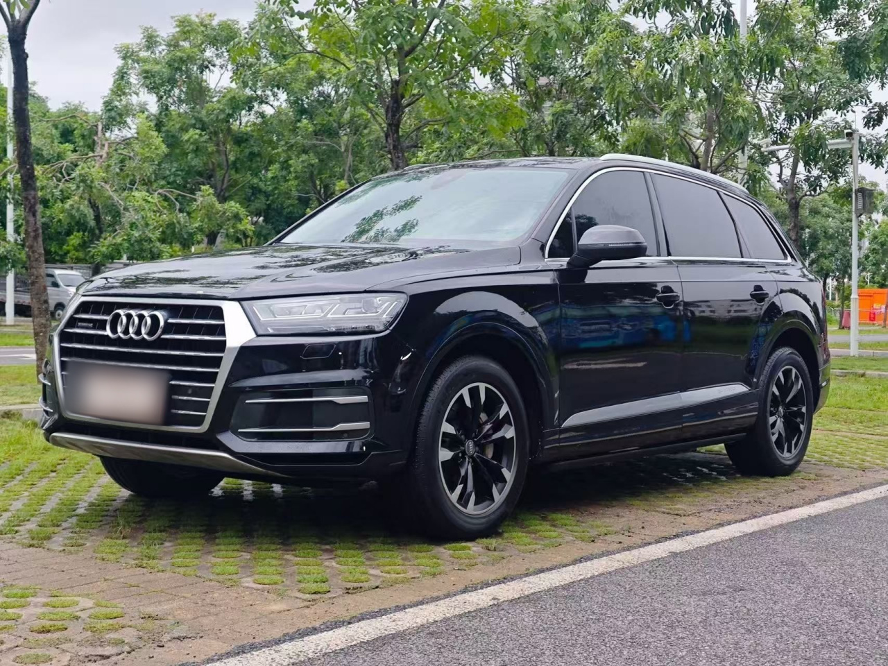 Q7 2019 55 TFSI Tech