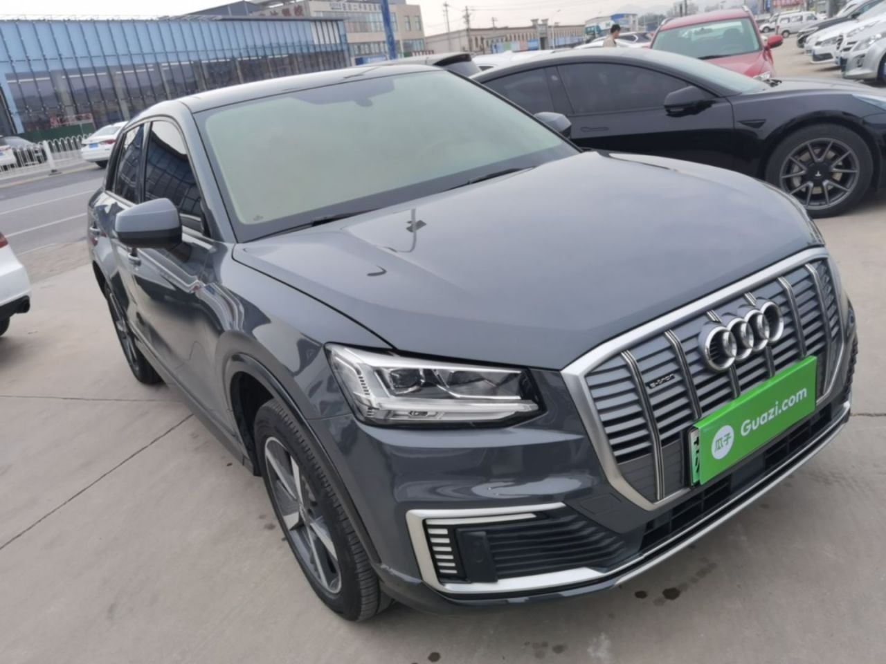 Q2L e-tron 2019 Q2L e-tron EV Smart photo 3