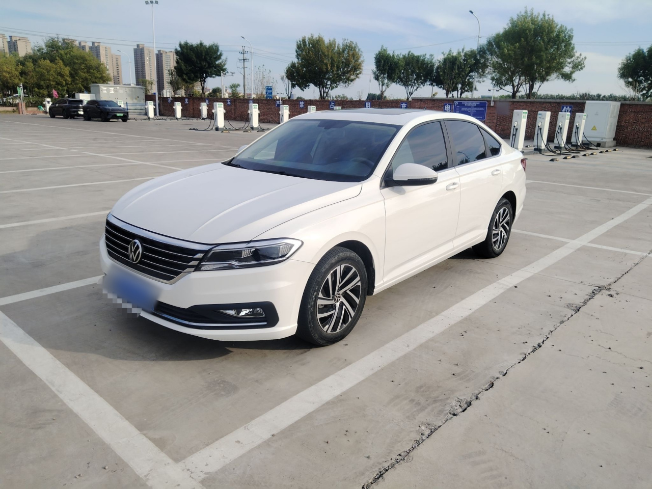 Lavida 2022 1.5L AT