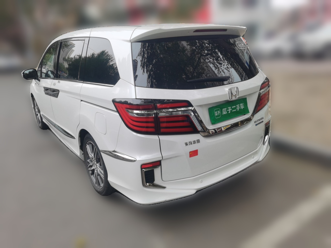 Elysion 2019 2.0L Hybrid Luxury photo 4
