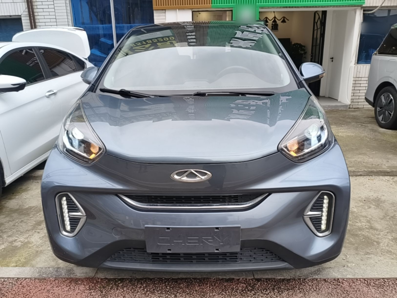QQ Little Ant 2022 LFP 30kW 301km photo 2