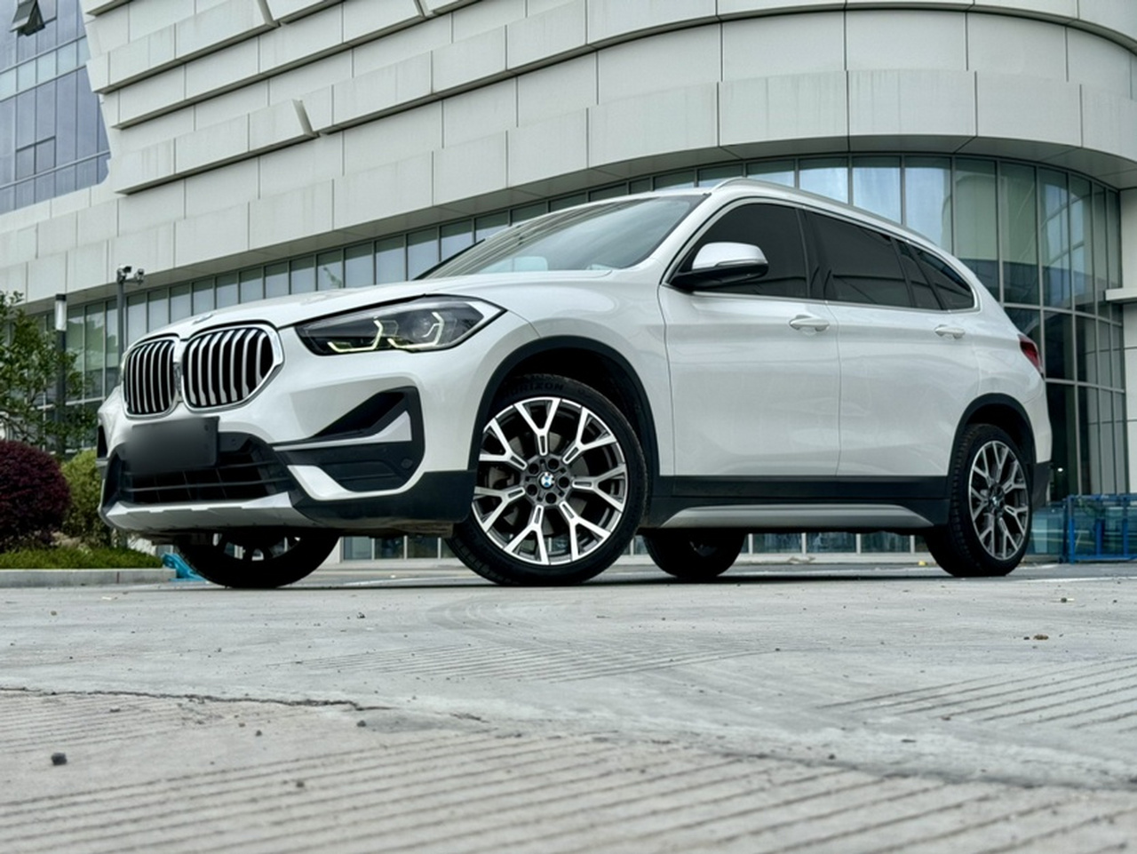 X1 2022 Facelift xDrive25Li Exclusive