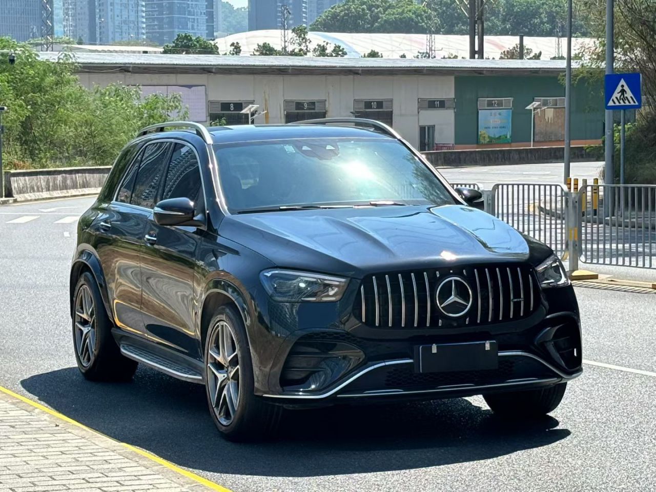 GLE AMG 2024 AMG GLE 53 4MATIC+ photo 3