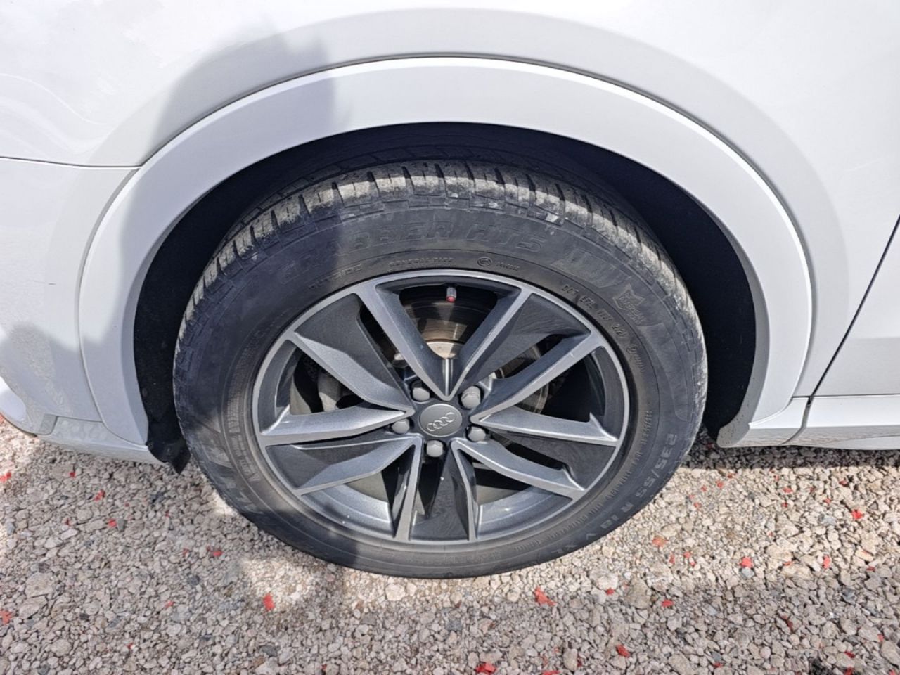 Q3 2017 40 TFSI quattro AWD Sport photo 2