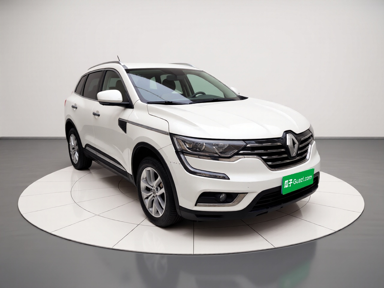 2018 2.5L RWD Premium photo 3