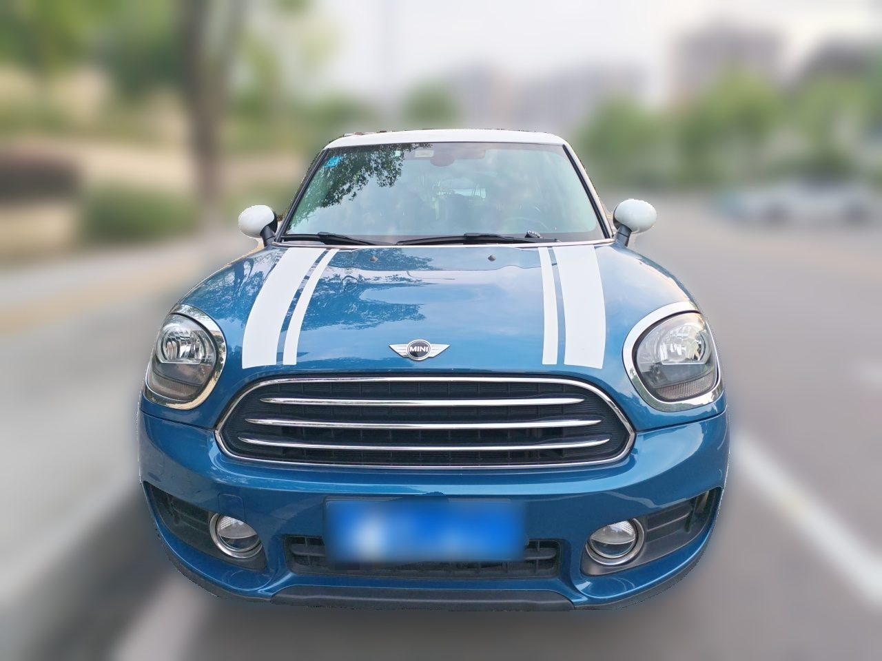 2017 1.5T COOPER ALL4 photo 2