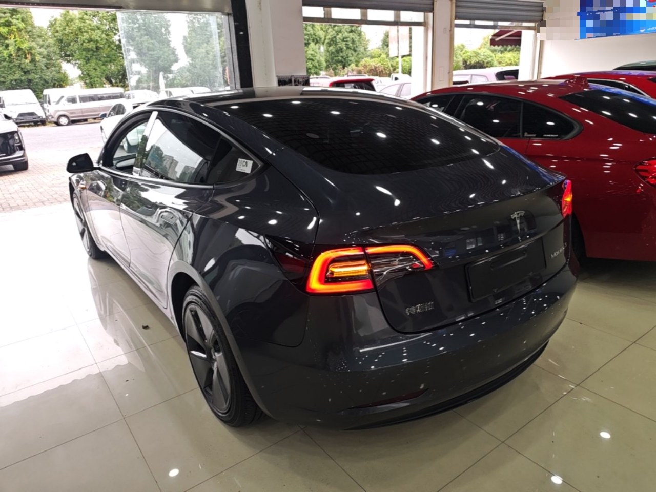 Model 3 2022 RWD photo 4