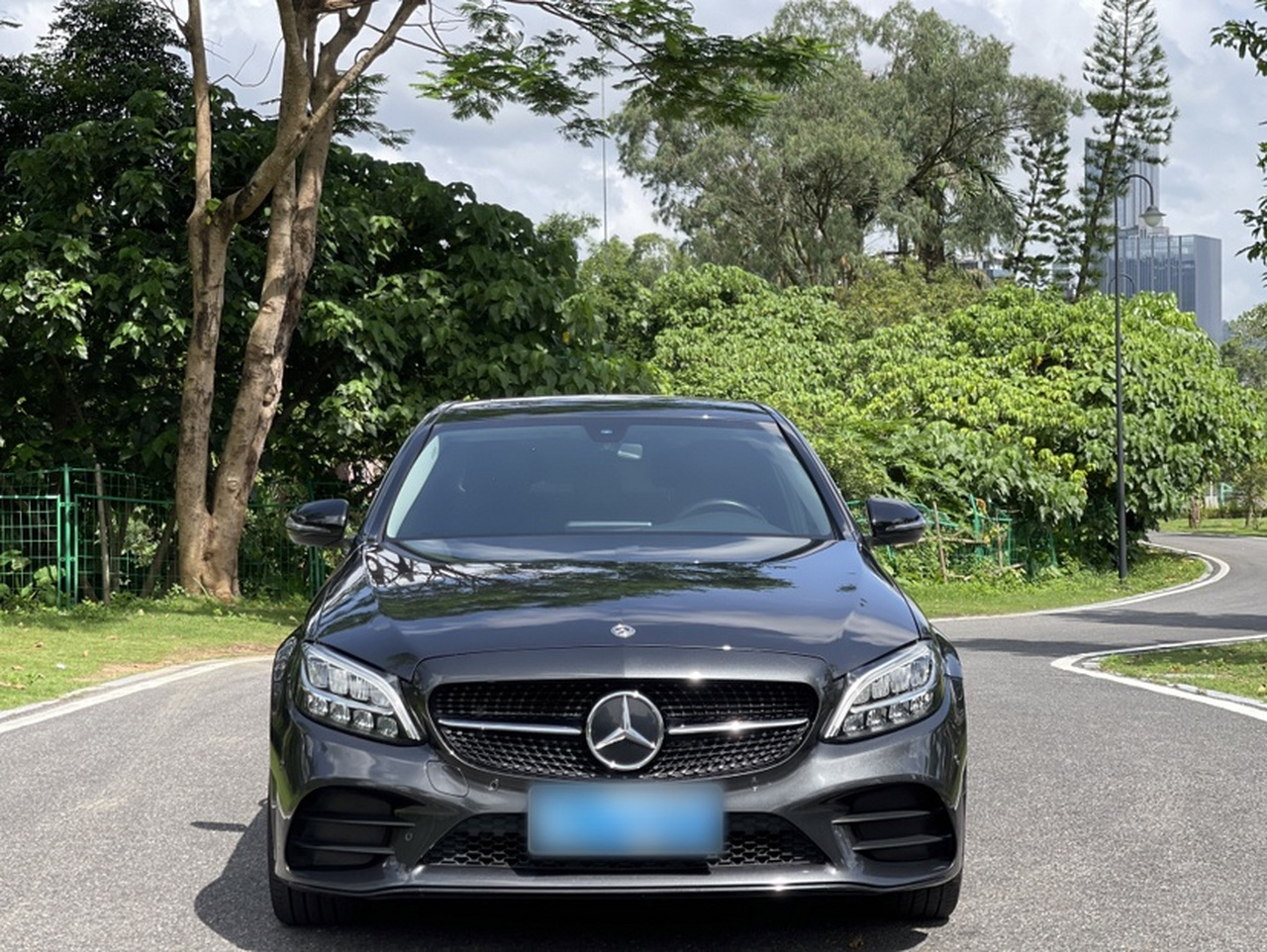 C-Class 2021 C 260 L Sport Starlight Edition photo 4