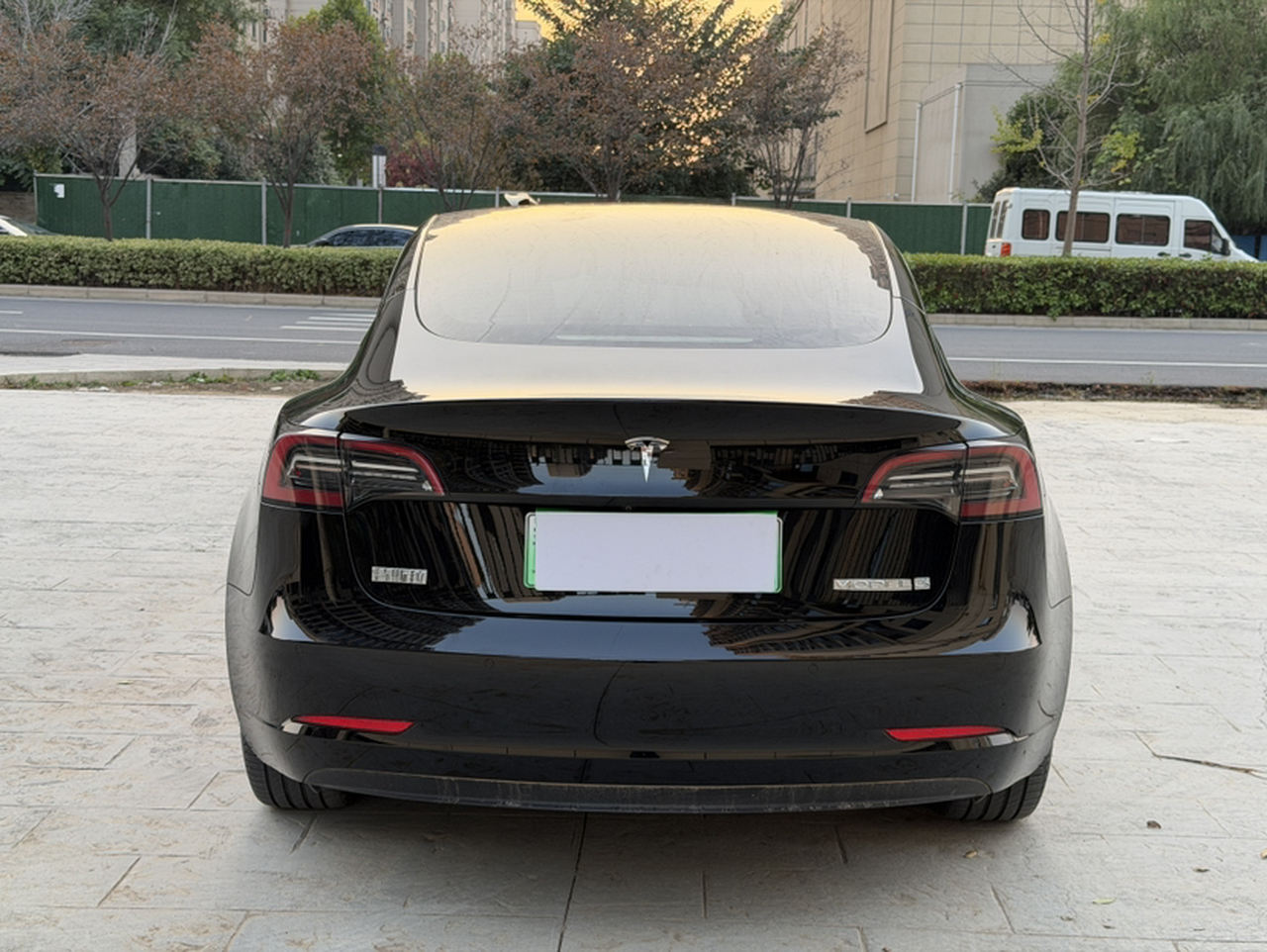 Model 3 2022 RWD photo 3