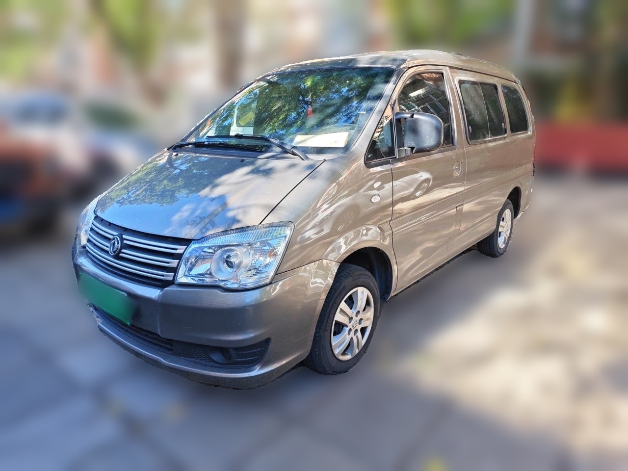 Lingzhi 2018 M3 1.5L 5-Seater