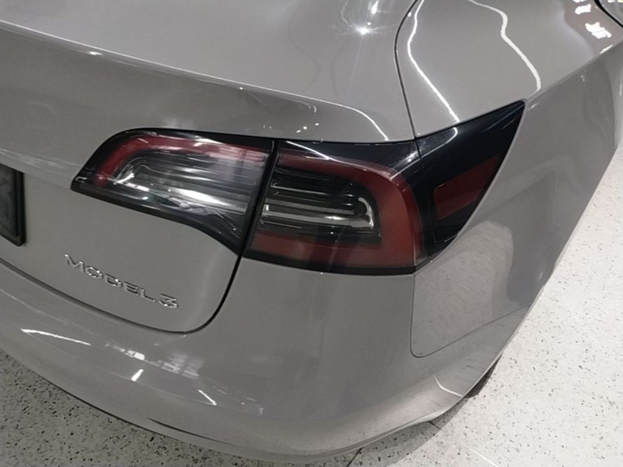 Model 3 2022 RWD photo 2
