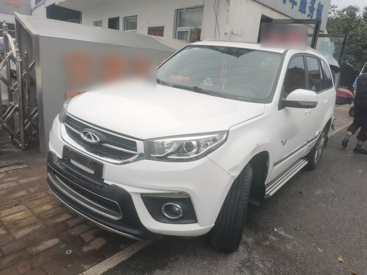 Tiggo 3 2015 1.6L MT Anniversary Edition
