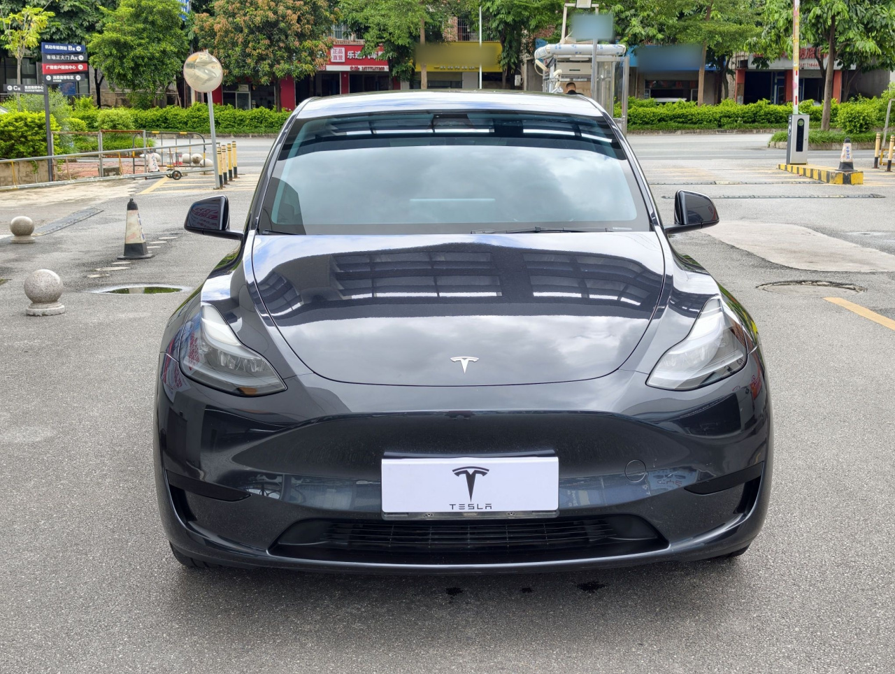 Model Y 2024 RWD photo 4