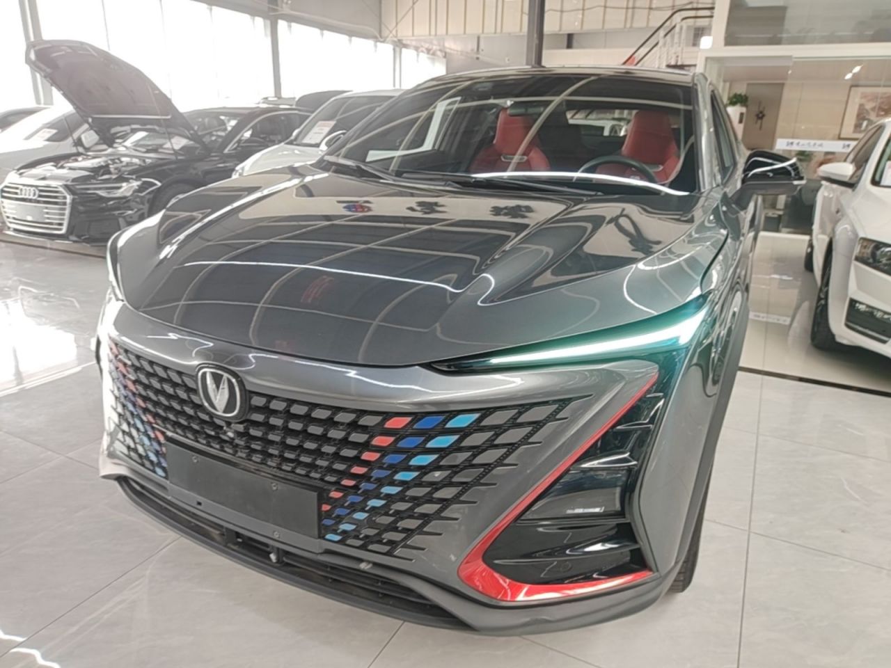 UNI-T 2020 1.5T Premium