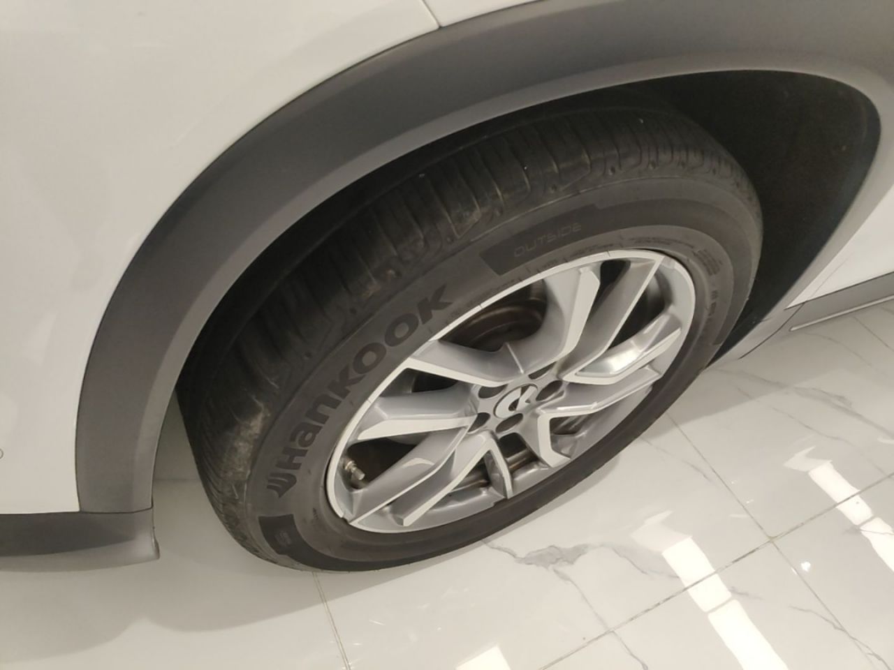 ES6 2020 600KM Sport photo 3