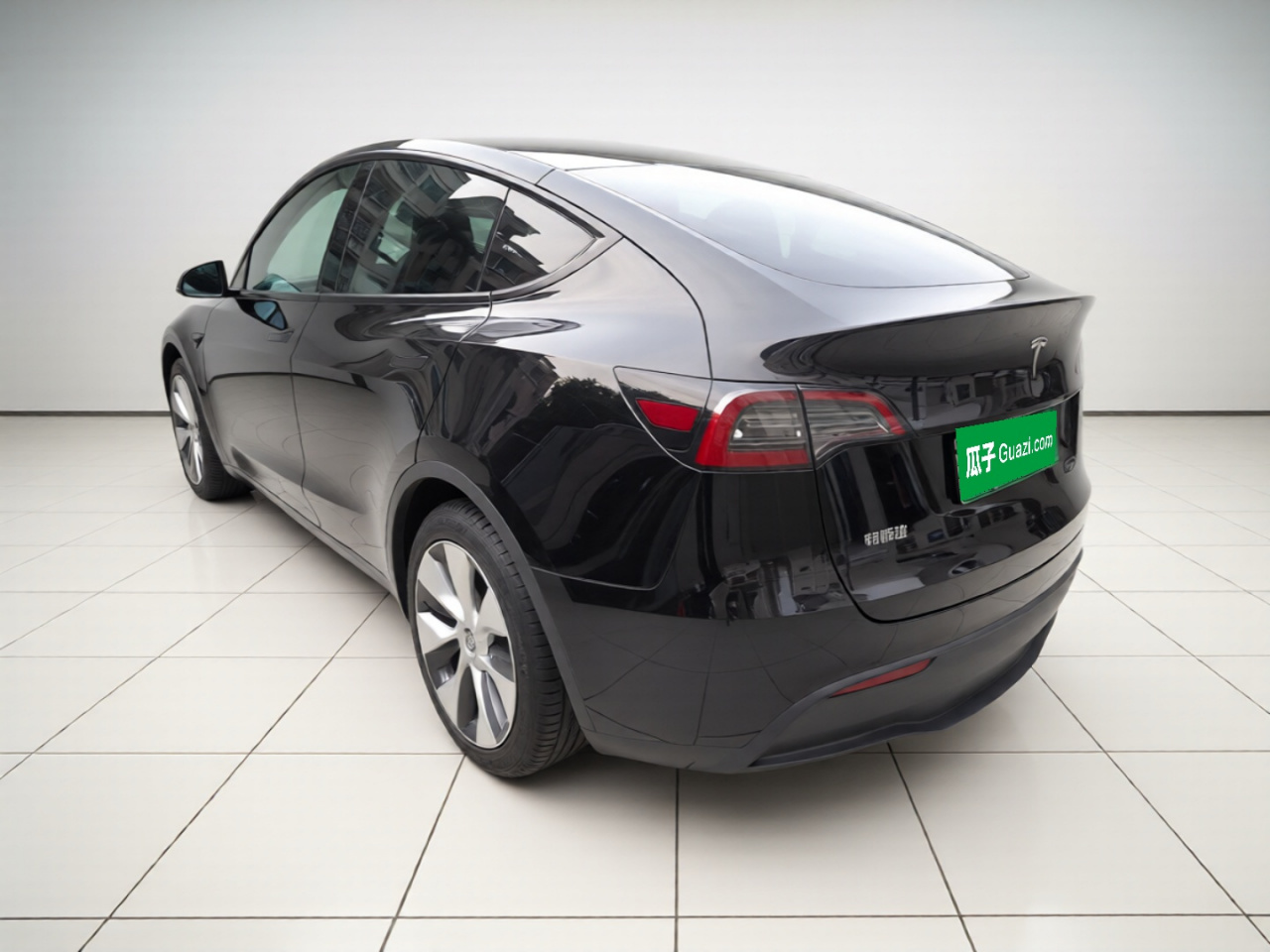 Model Y 2022 RWD photo 3