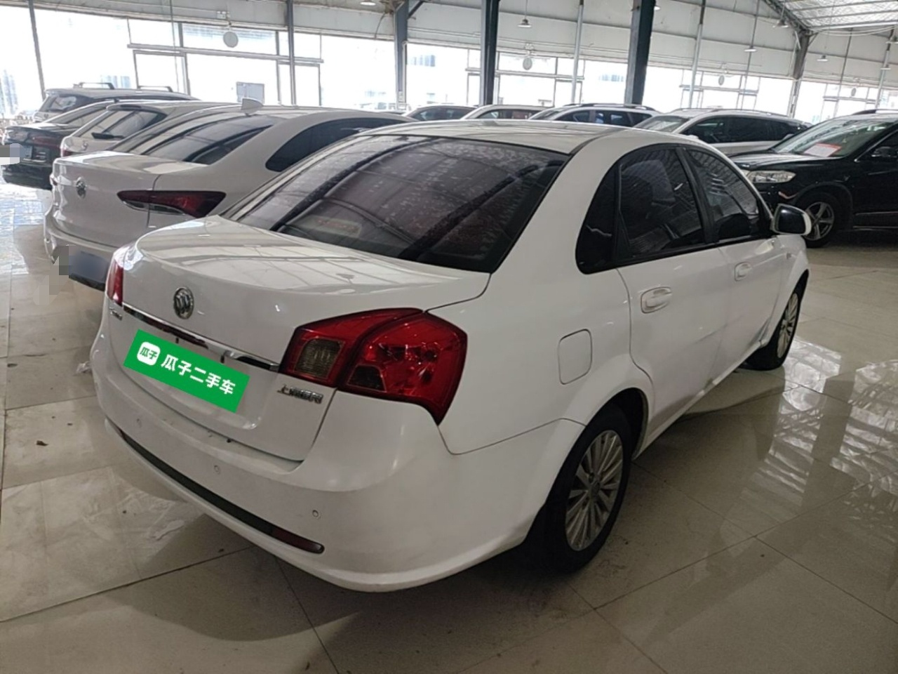 Excelle 2015 1.5L AT Exclusive photo 4