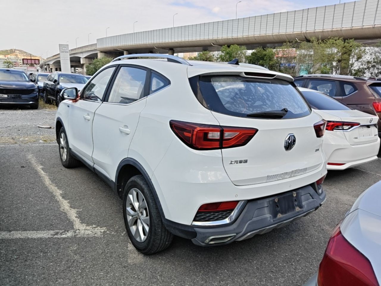 ZS 2017 1.5L MT Comfort photo 4