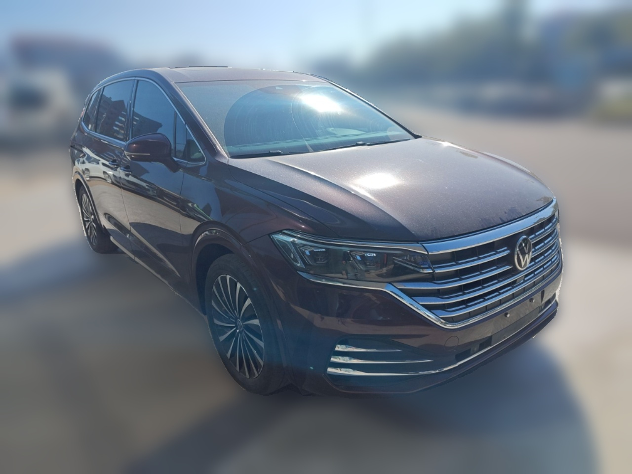 Viloran 2023 380TSI Premium photo 3
