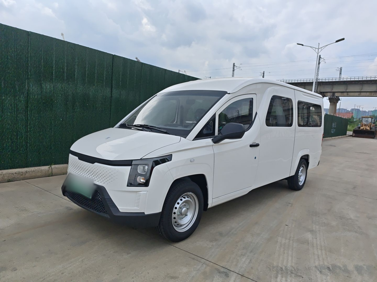 Lingshi 2025 Refresh Edition