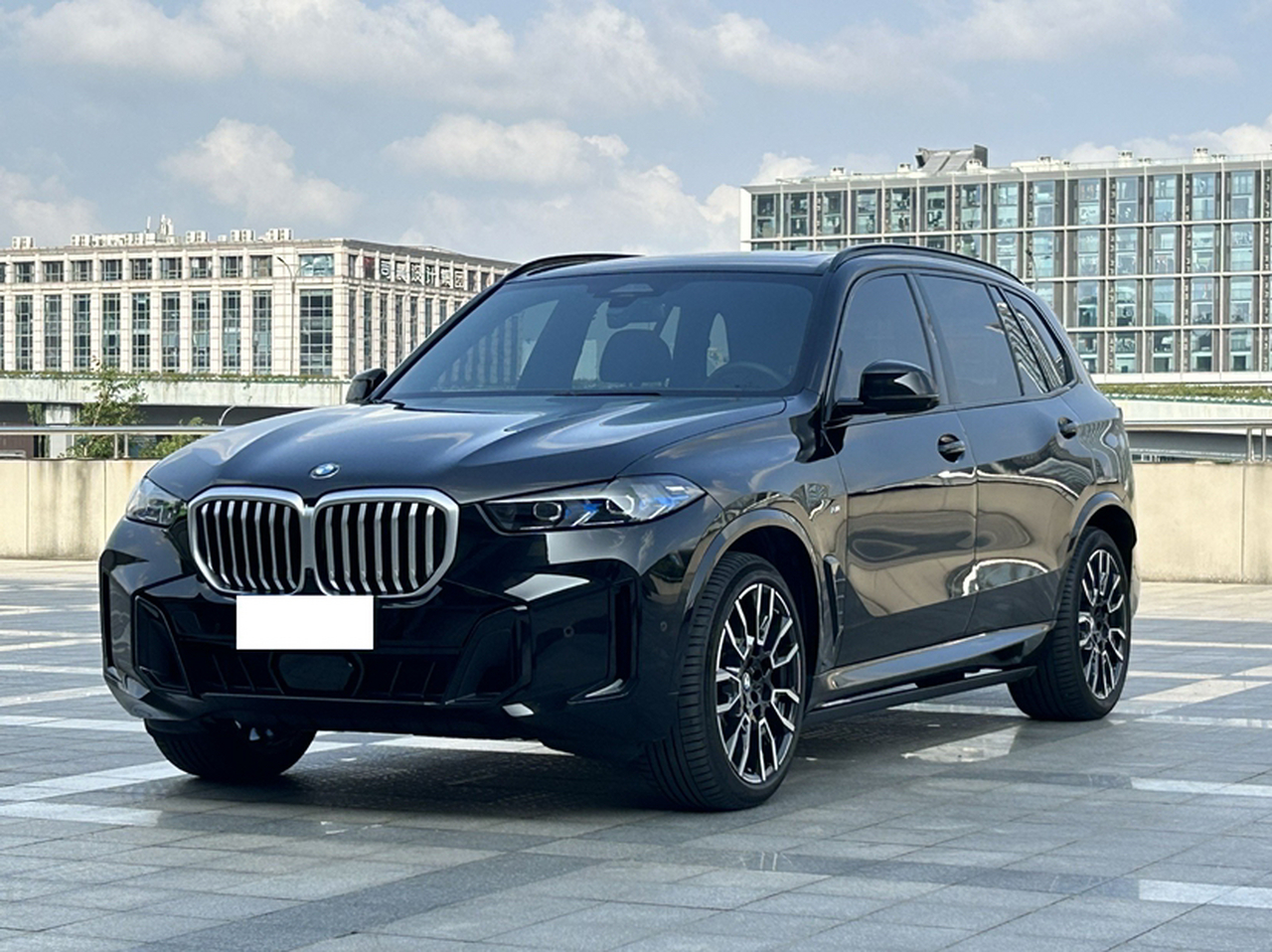 X5 2023 xDrive 40Li M M Sport Night Package
