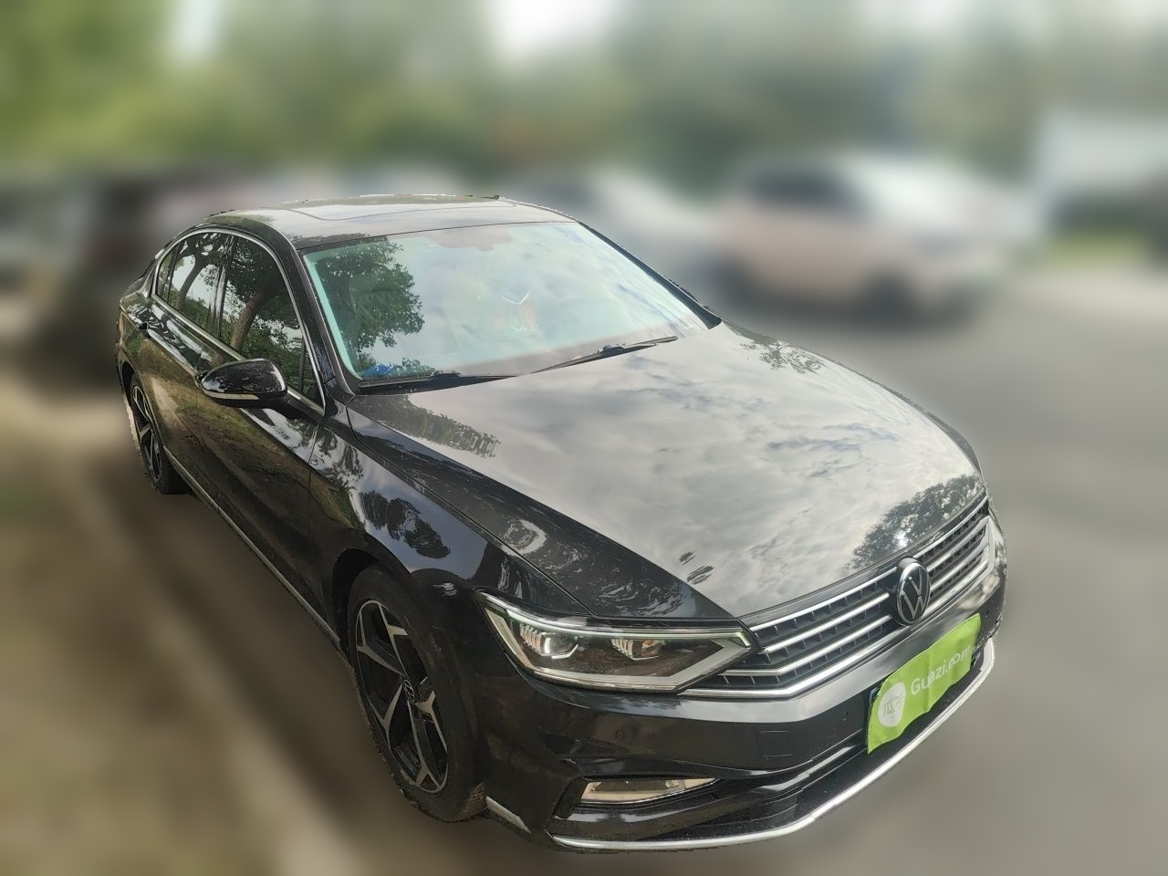Magotan 2023 200 Anniversary Edition 330TSI DSG Leading photo 3