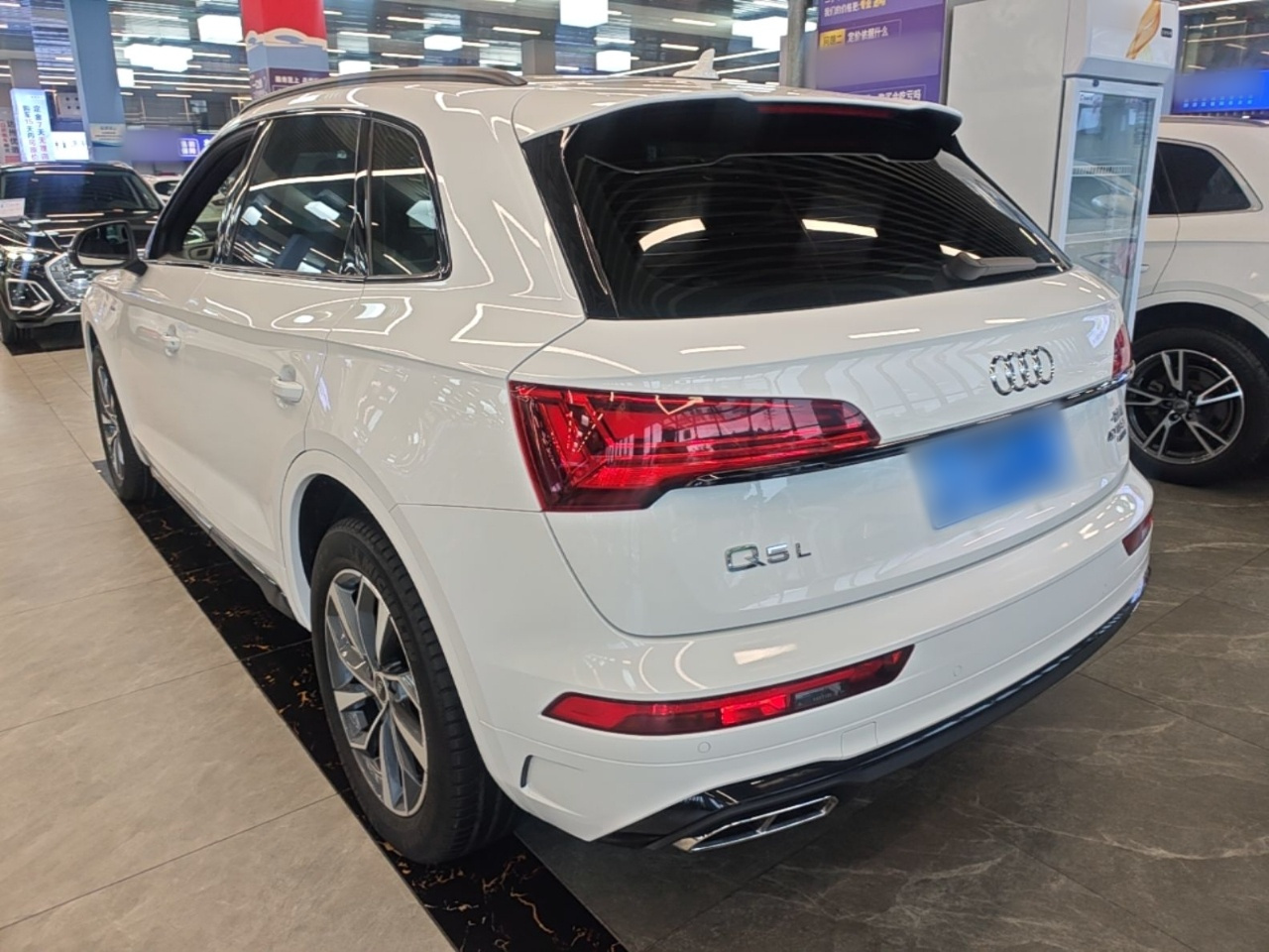 Q5L 2024 40 TFSI Luxury Dynamic photo 4