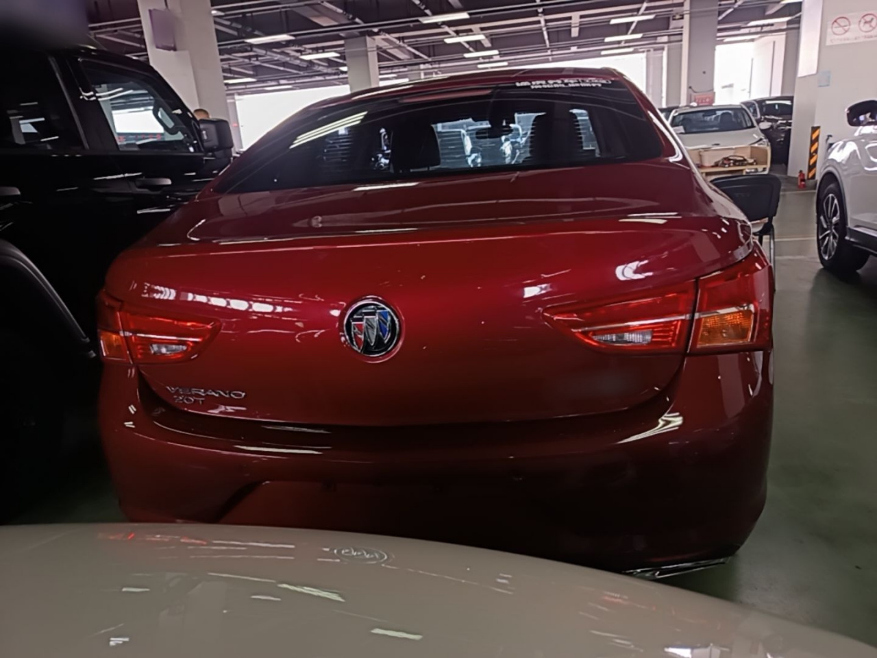 Verano 2017 Sedan 20T DCT Elite photo 3