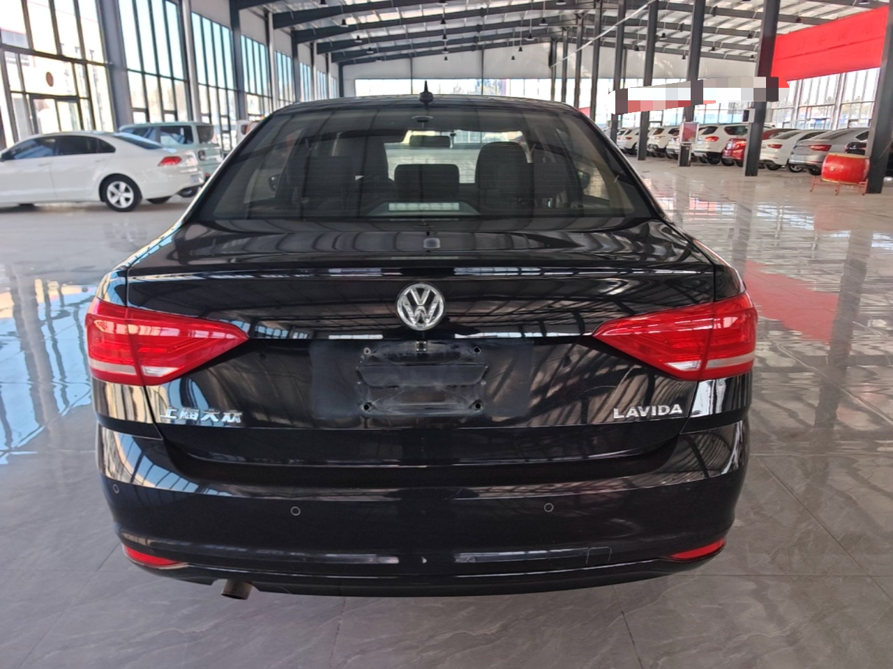 Lavida 2015 1.6L MT photo 5