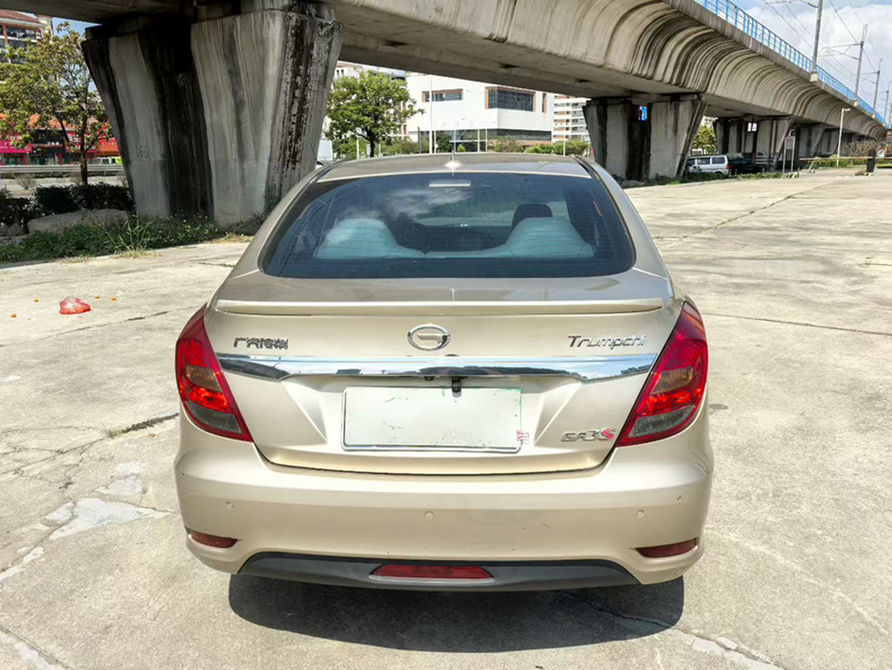 GAC Trumpchi GA3S 2014 1.6L AT Luxury ESP photo 2